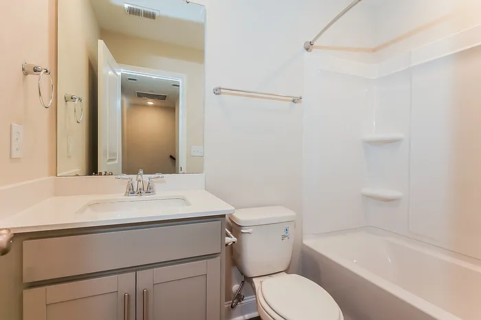 264 Hawk Run Ct — Photo 12