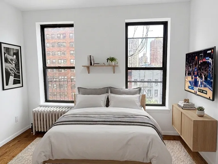 364 3rd Ave #21 — Photo 3