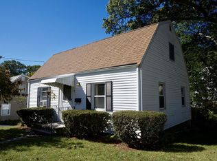 5 Briarwood Trl, Weymouth, MA 02188