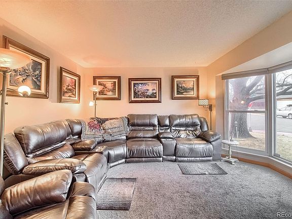 5th image of 5036 Uvalda St