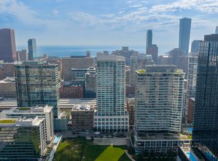701 S Wells St APT 2605, Chicago, IL 60607