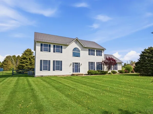 76 Whitethorne Ct, Wilmington, OH 45177