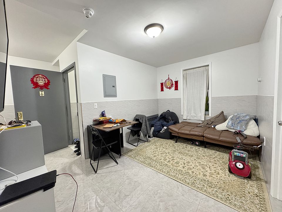 1st image of 8622 Fort Hamilton Pkwy #1