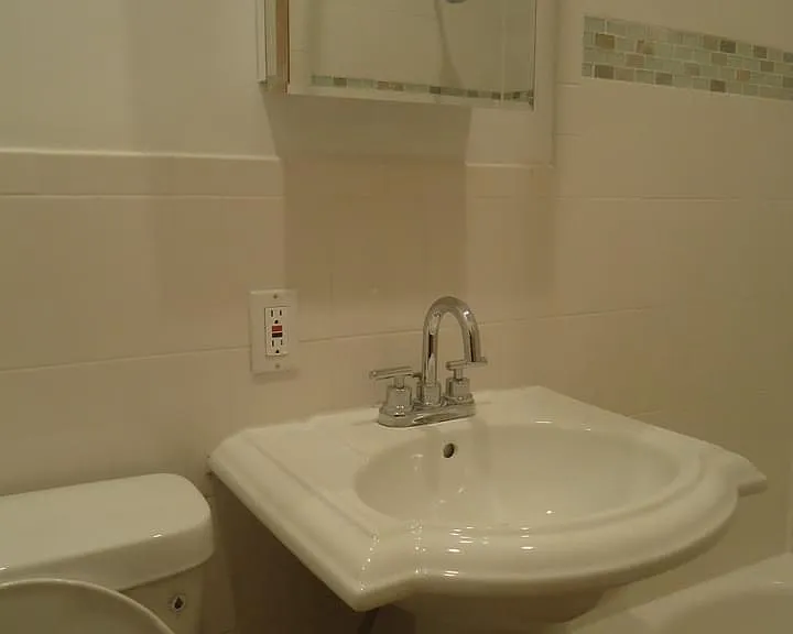 600 Tremont St #3 — Photo 1