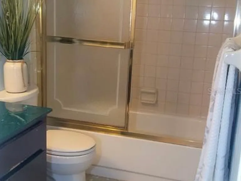 101 Lake Ave NE #204 — Photo 10