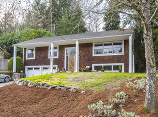 17510 Cardinal Dr, Lake Oswego, OR 97034