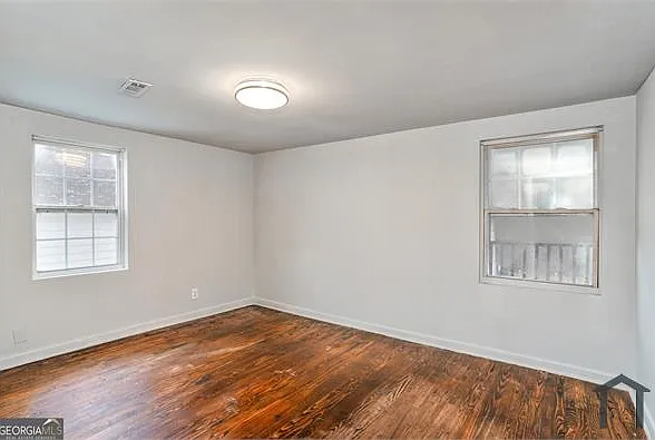 3 bed, 1132 sqft, $1,500 — Photo 4