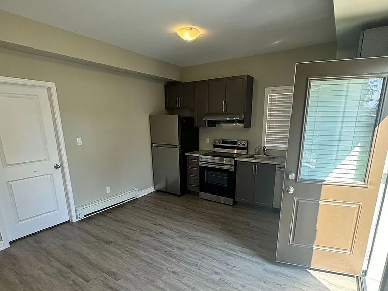 37 Riverside Dr #GROUND — Photo 6