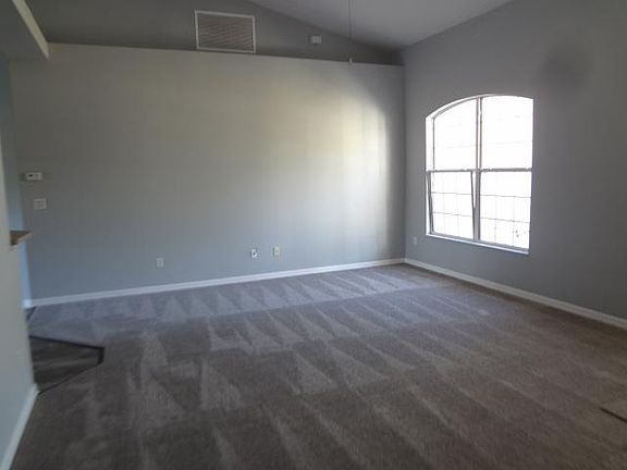 3rd image of 78 Bayside Dr