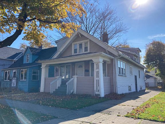 2nd image of 19 Mendola Ave