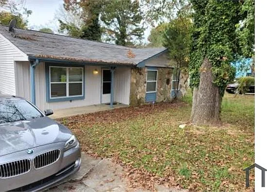 1193 Perry Way