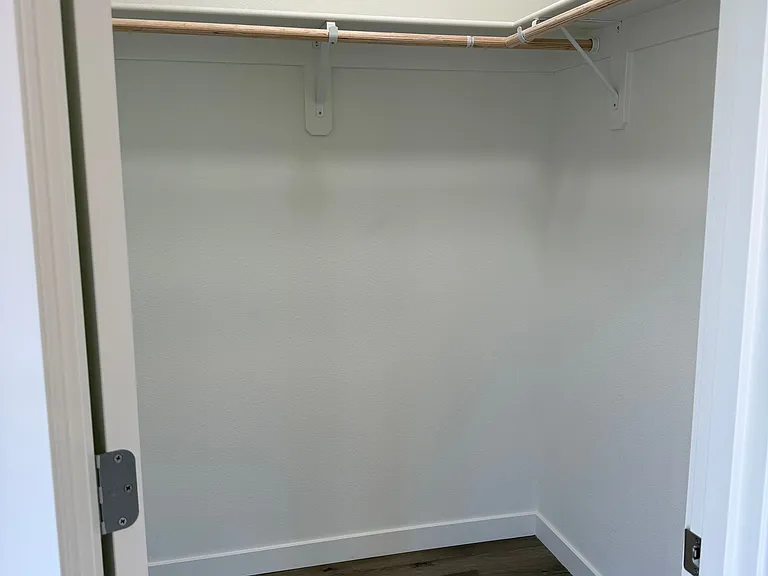 Brosterhous Townhomes — Photo 10