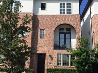 2822 Capitol St, Houston, TX 77003