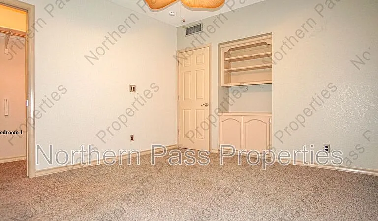 612 Willow Glen Dr — Photo 17
