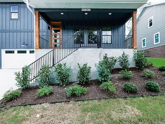 2nd image of 2034 N Libby Ln