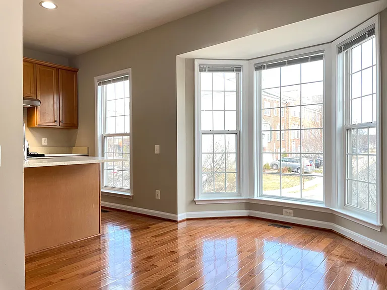 8203 Singleleaf Ln — Photo 10