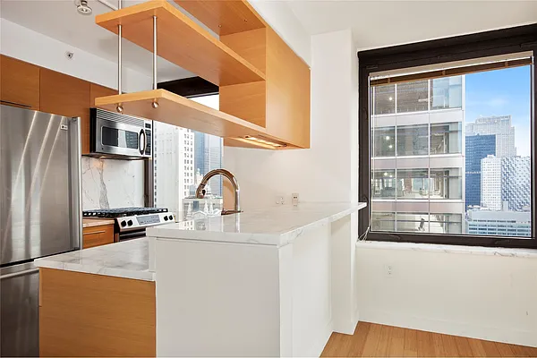 Rented by Douglas Elliman | media 29