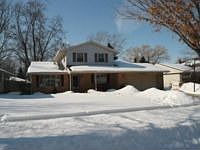 1st image of 2407 Skokie Dr
