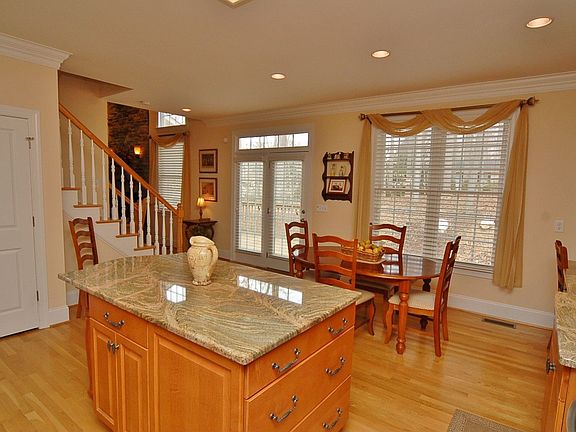 2nd image of 114 Woodland Dr