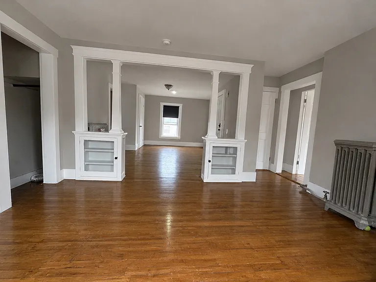 12 Abbott St #1/2 — Photo 8