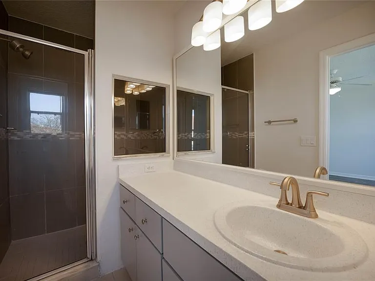 1241 S Beach Cir — Photo 12