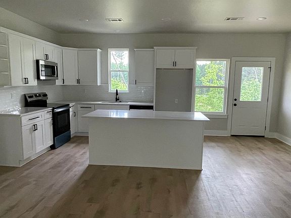 5th image of 5143 Dale Rd