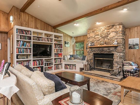 3rd image of 6434 Snyder Ln