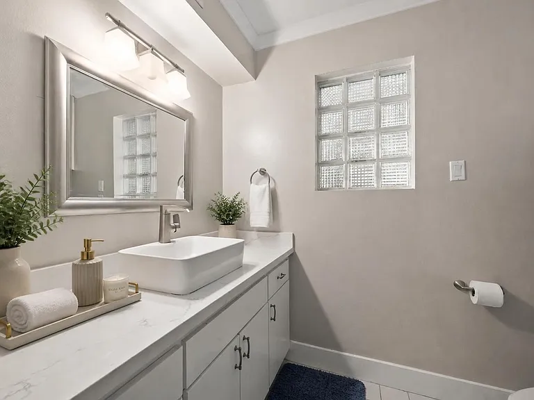2154 Arabelle St — Photo 18