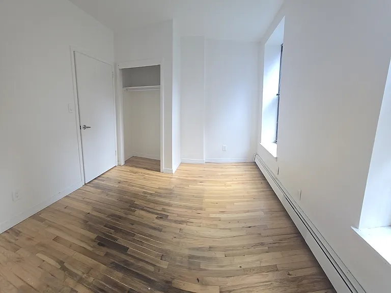205 W 102nd St #3D — Photo 5
