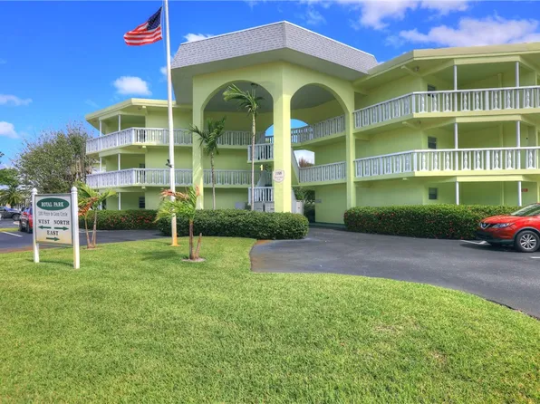 1100 Ponce De Leon Cir #305, Vero Beach, FL 32960