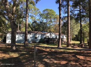 8540 Marthaler Rd, Moss Point, MS 39562