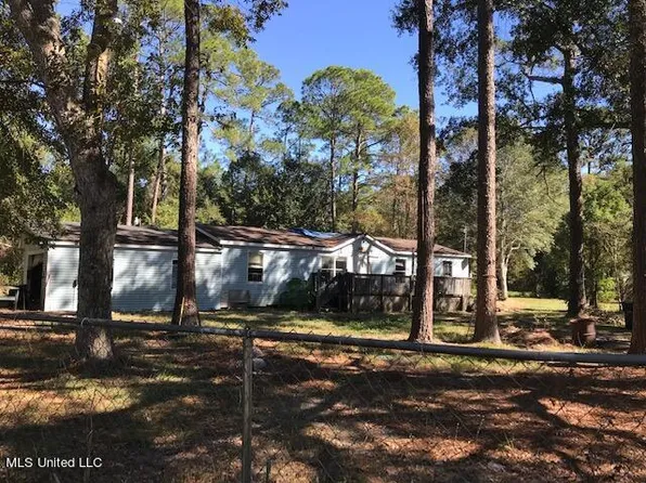 8540 Marthaler Rd, Moss Point, MS 39562