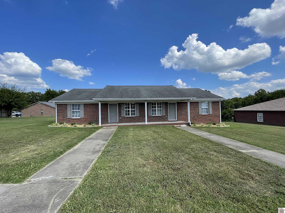 1st image of 34 Welch Dr #40