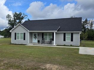478 Ashby Dr, Douglas, GA 31535