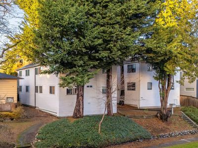 5921 Fauntleroy Way SW, Seattle, WA, 98136
