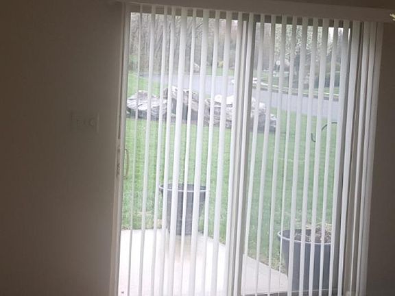 Living Room Looking to Patio