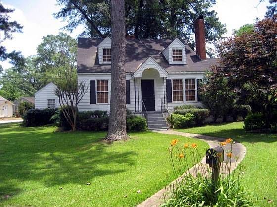 1st image of 5 Forest Lake Dr