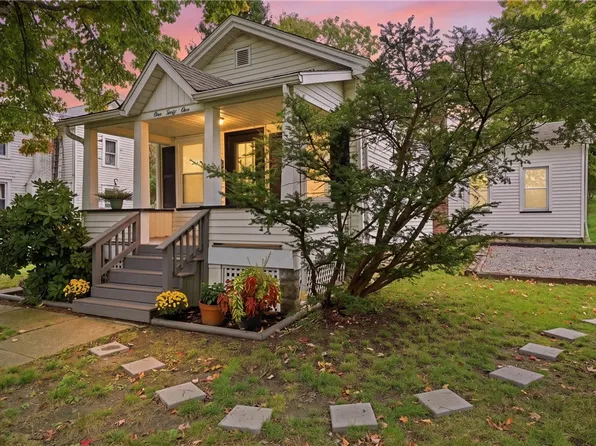141 Pierce Ave, Sharpsville, PA 16150