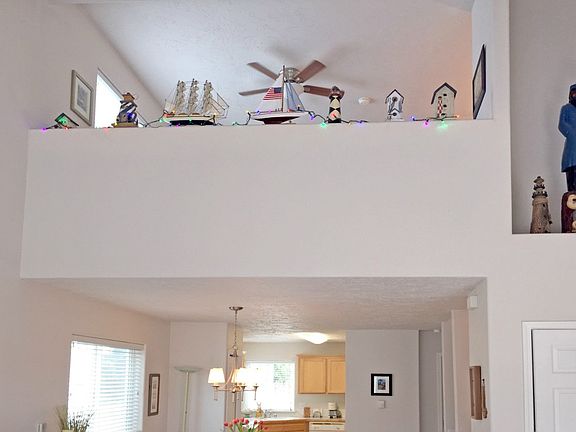 5th image of 388 28th St NW #22