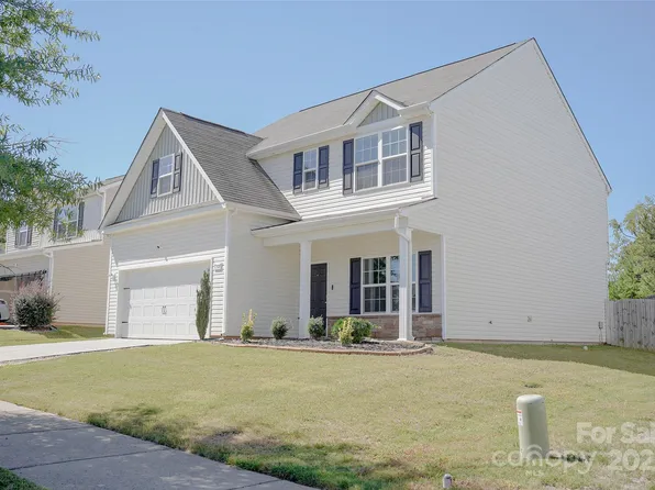 7507 Malden Park Dr, Charlotte, NC 28215