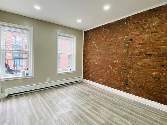 Rented by Brooklyn Heights Real Estate Inc | media 6