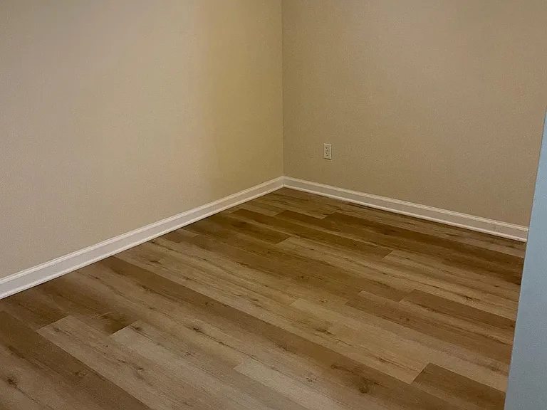 9200 Walnut St — Photo 19