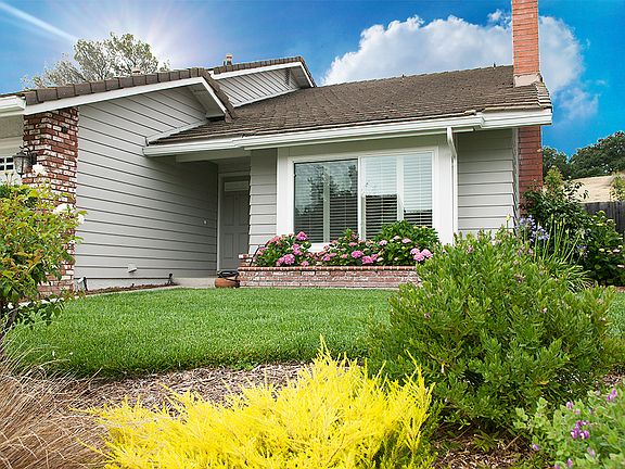 2nd image of 3206 Bear Creek Dr