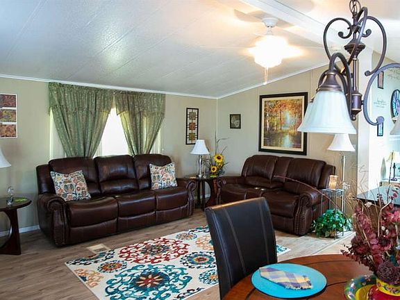 5th image of 712 Periwinkle Cir