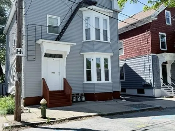 14 Esten St, Providence, RI 02908