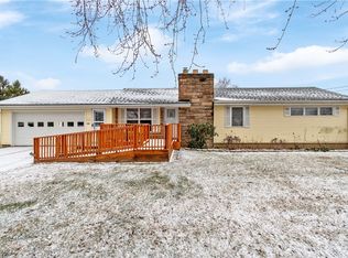 380 W Sunset Dr, Rittman, OH 44270