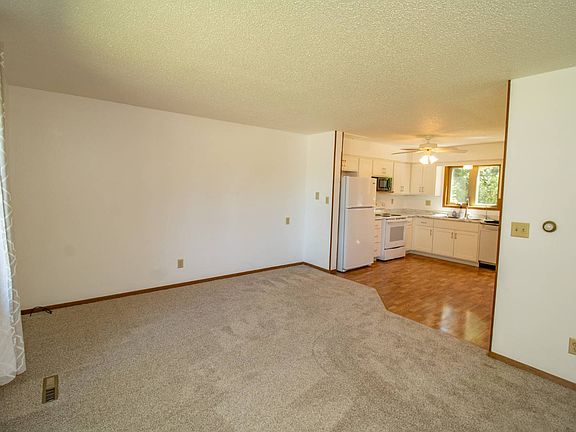 4th image of 557 5th St NW