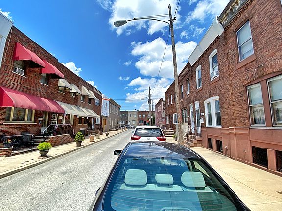 3rd image of 2519 S Sartain St
