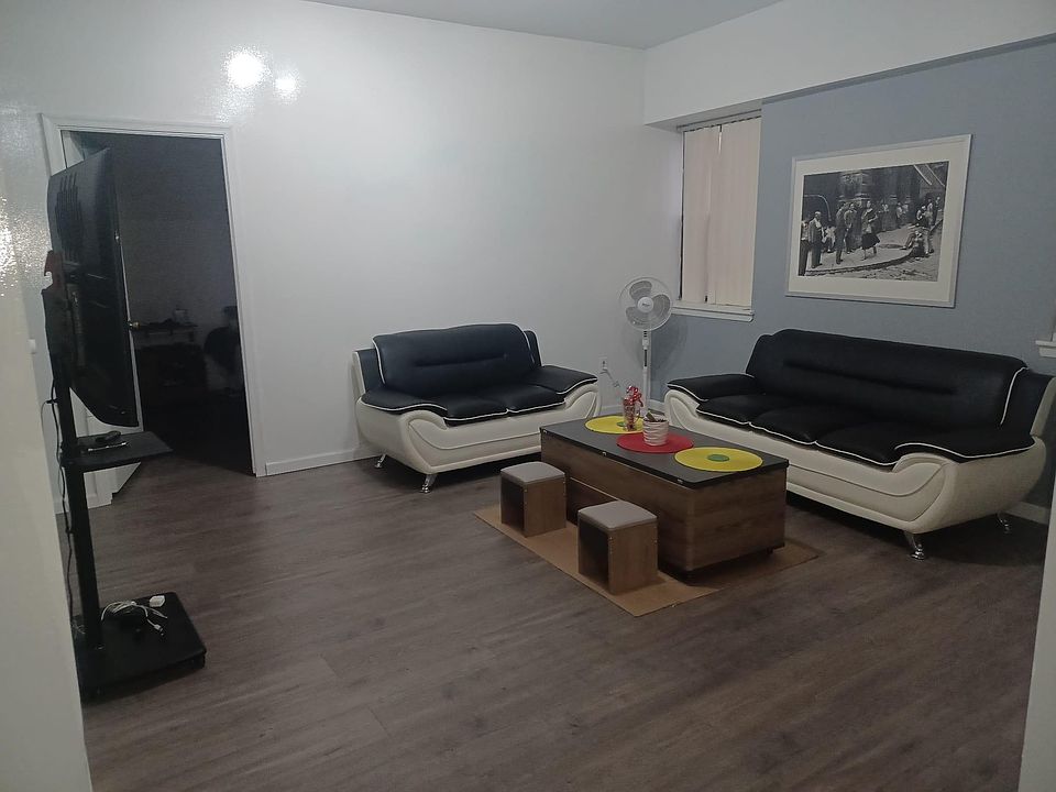 1st image of 111 Mulberry St APT 5H