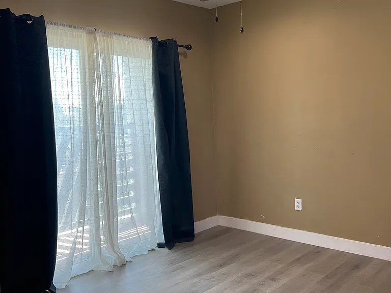 4607 Blue Devils Ave — Photo 12
